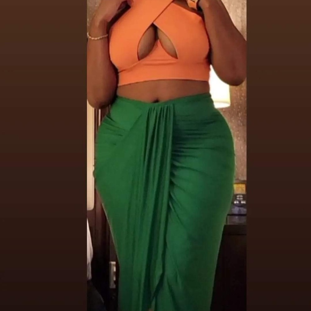 Beautiful green gem skirt 💎